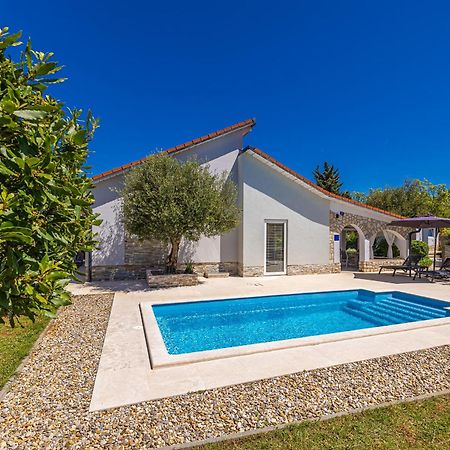 Holiday House Kai With Private Pool Pinezići Exteriér fotografie