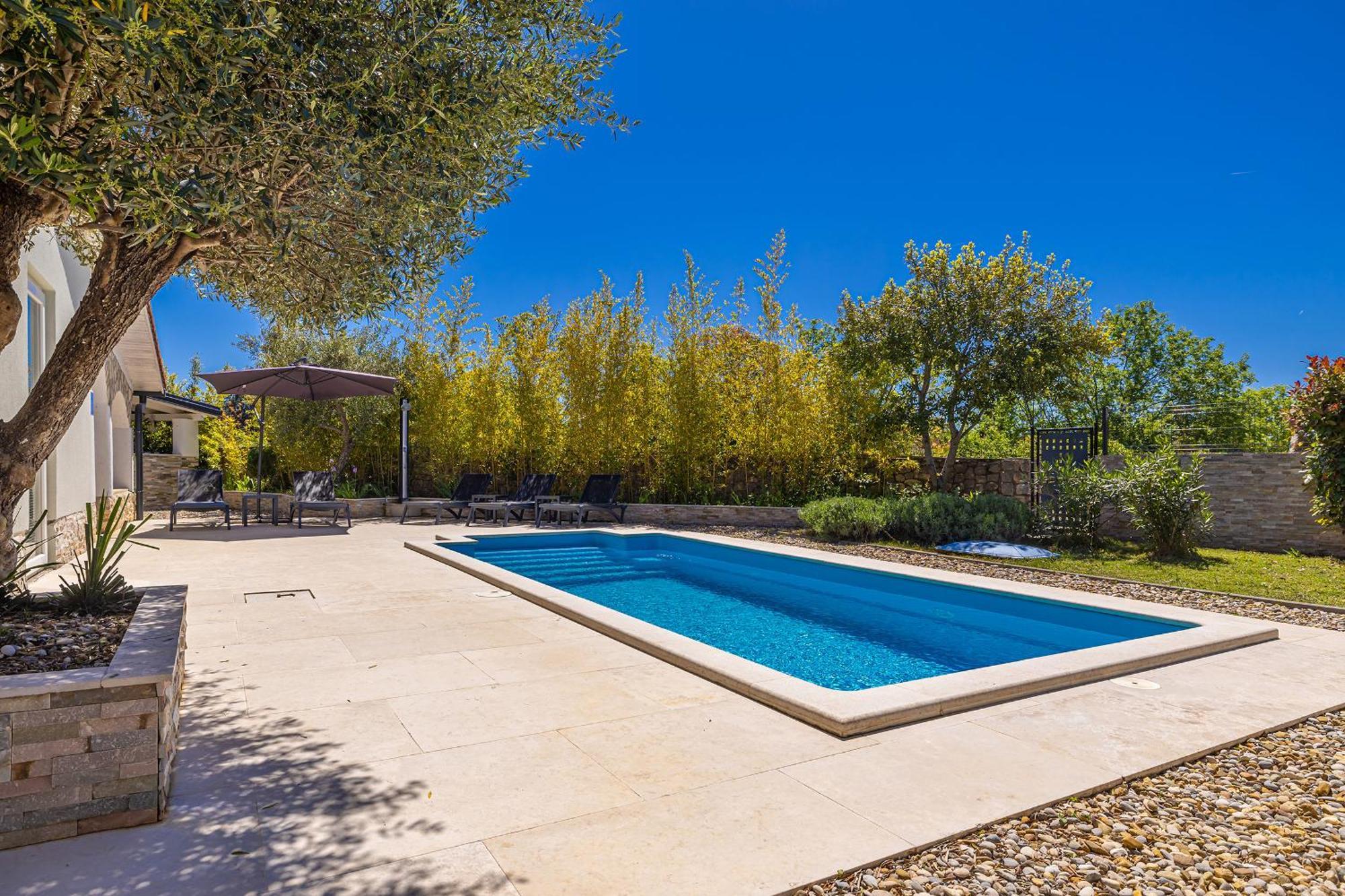 Holiday House Kai With Private Pool Pinezići Exteriér fotografie