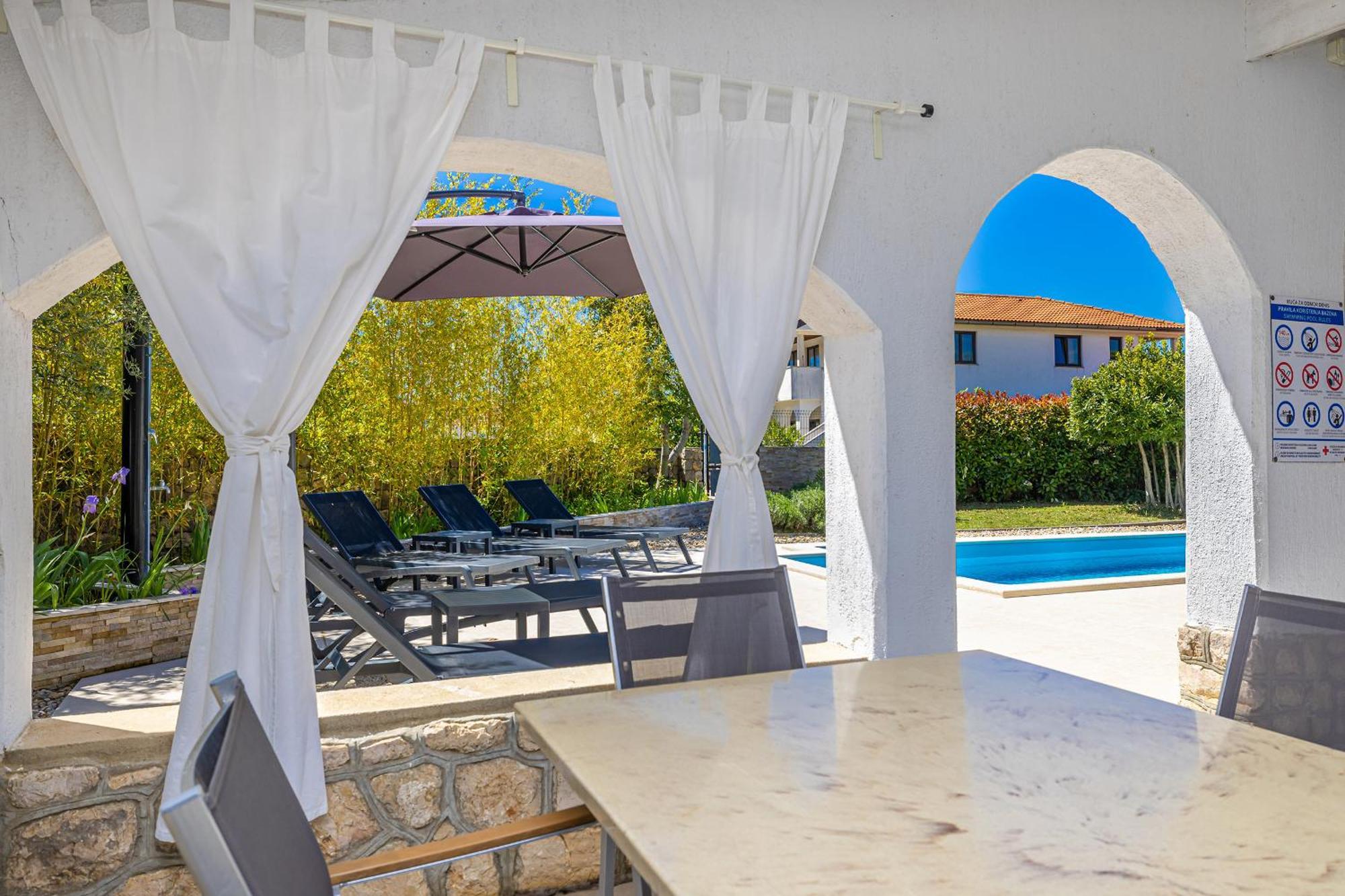 Holiday House Kai With Private Pool Pinezići Exteriér fotografie